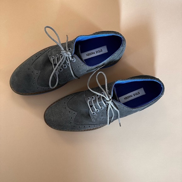 Like new Steve Madden shoe - Picture 6 of 6